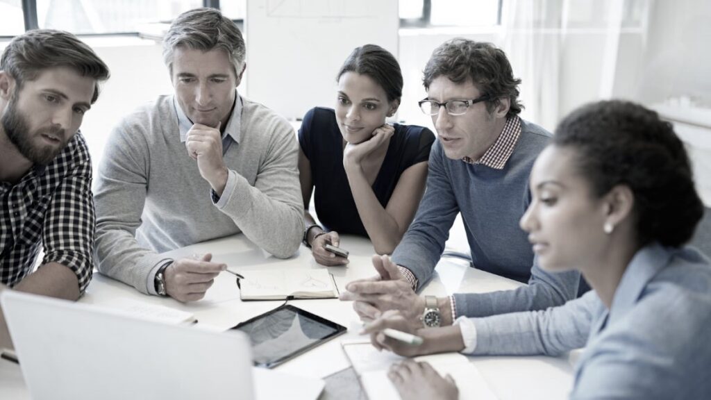 Relațiile de muncă